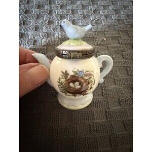 Cynthia Madrid Midwest of Cannon Falls  bird Trinket Plus Other Trinket Box